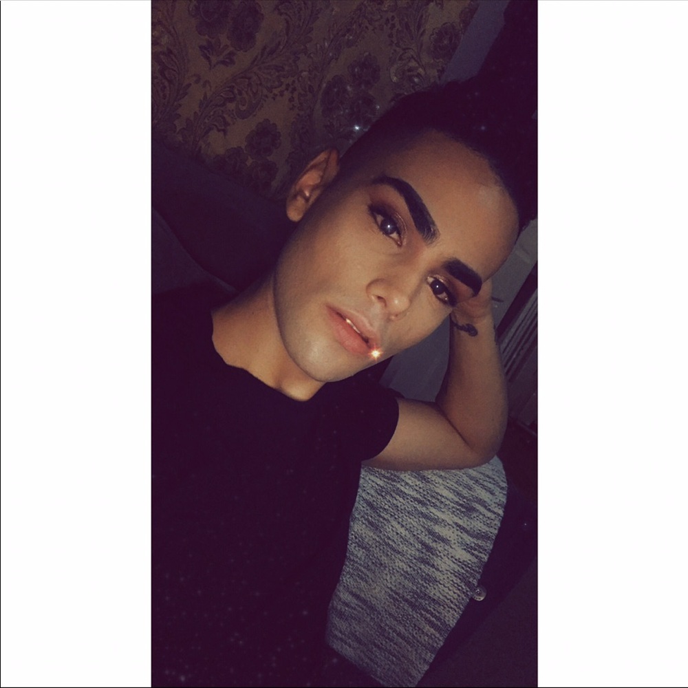 Meet your Posher, Brandon